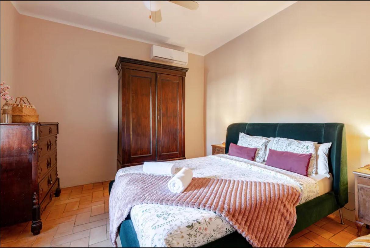 Cal Robusto, Apartament In Masia With Horses Siurana  Extérieur photo